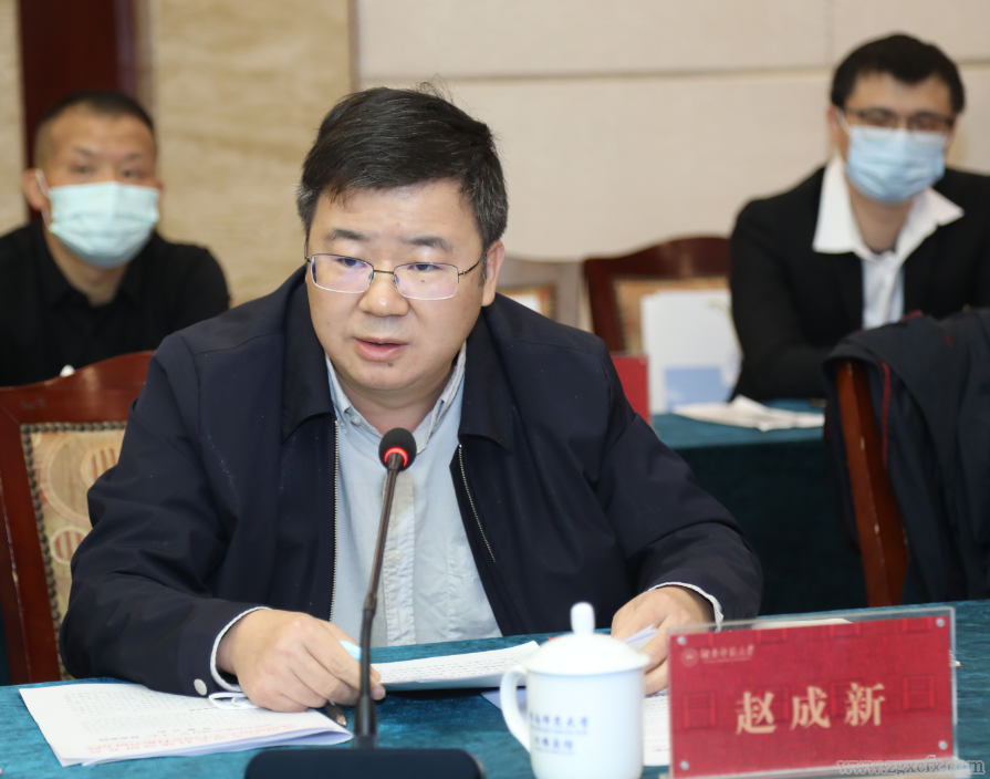 《湖南鄉(xiāng)村振興報(bào)告（2021）》藍(lán)皮書(shū)發(fā)布會(huì)在湖南師大舉行(圖4)