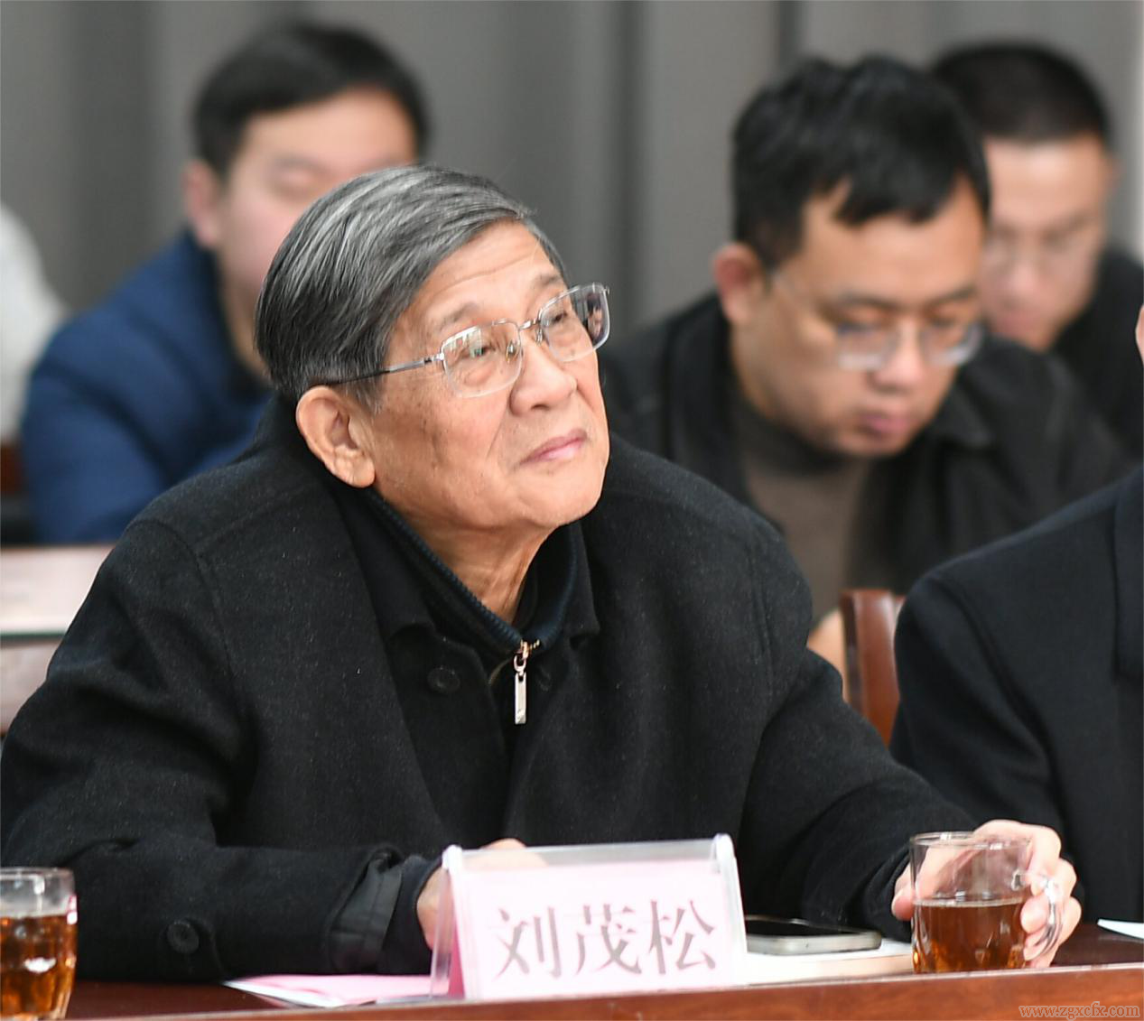 資訊 | 農(nóng)業(yè)強(qiáng)國(guó)建設(shè)研討會(huì)——2023年中央一號(hào)文件學(xué)習(xí)座談會(huì)暨《中國(guó)農(nóng)業(yè)何以強(qiáng)》新書(shū)發(fā)布會(huì)在湖南師大中國(guó)鄉(xiāng)村振興研究院舉行(圖18) 劉茂松.png