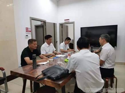 株洲市農(nóng)辦主任張智敏一行到湖南師大鄉(xiāng)研院交流座談(圖1)